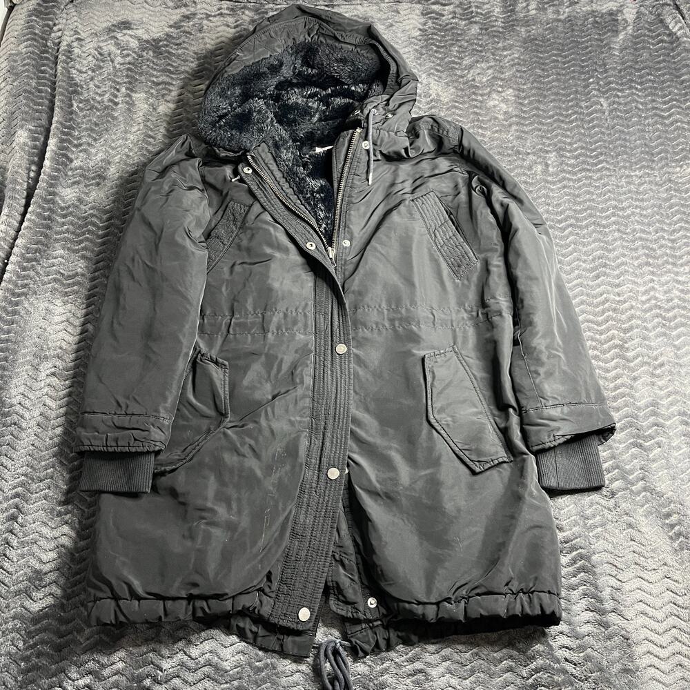 Gap women’s full zip hooded winter Parka coat size MP black